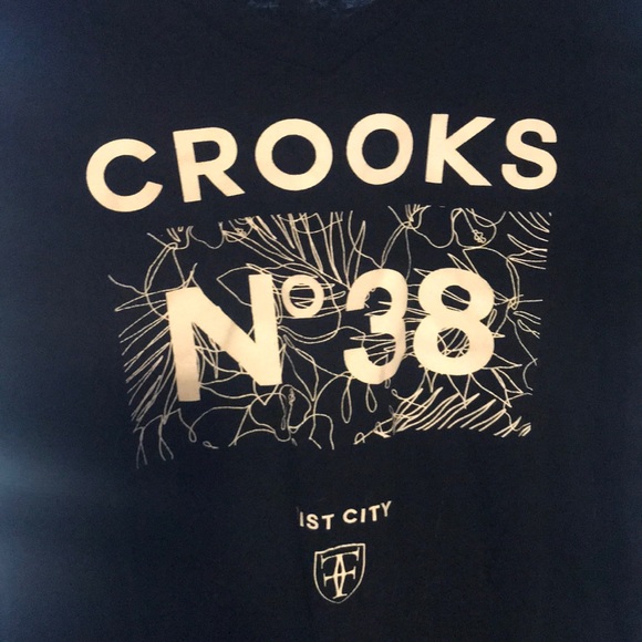 Crooks and Castles black small top - Picture 2 of 6